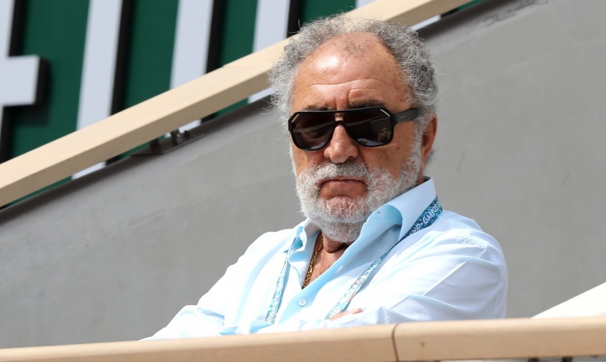 Ion Țiriac construiește un stadion